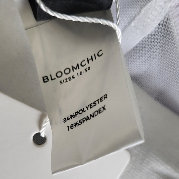 Bloomchick Polkadot Sleeveless Tankini Bathingsuit Top - Picture 11 of 11